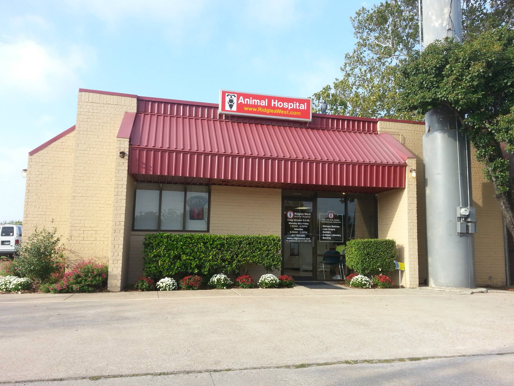 Ridglea West Animal Hospital